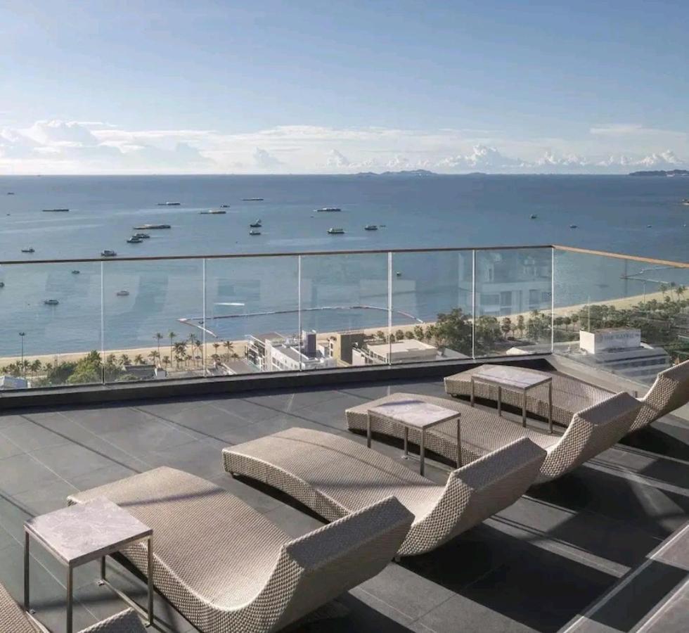 Edge Central Pattaya Condo Exterior photo